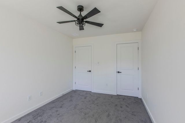 106 Heleakala DR, Bastrop, TX 78602