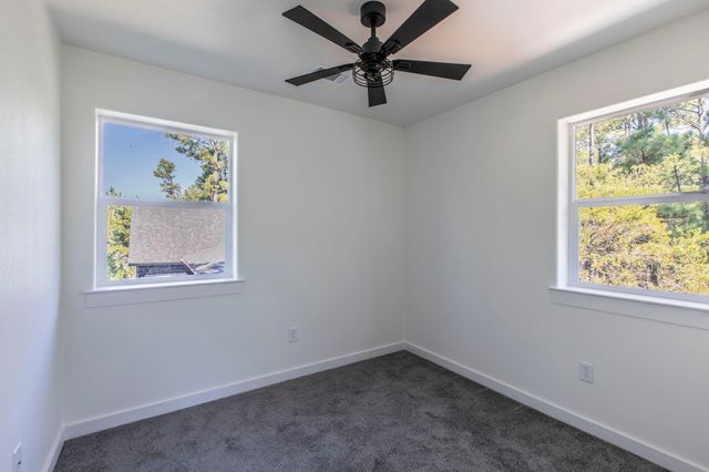 106 Heleakala DR, Bastrop, TX 78602