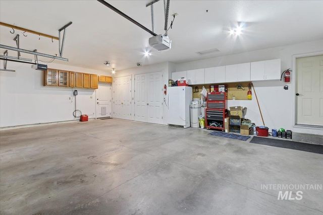 2306 Hillcrest Drive, Twin Falls, ID 83301