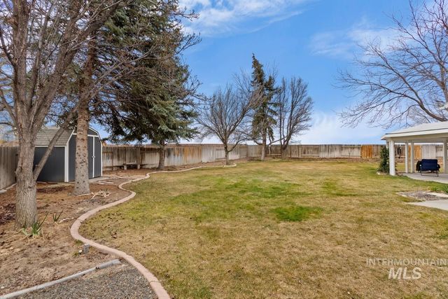 2306 Hillcrest Drive, Twin Falls, ID 83301