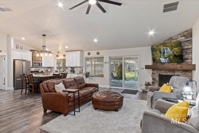 2306 Hillcrest Drive, Twin Falls, ID 83301