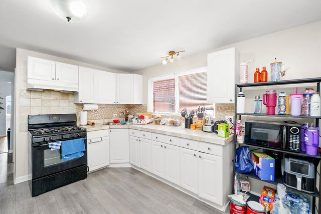 2220 N Monitor Avenue 1, Chicago, IL 60639