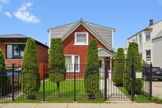 2220 N Monitor Avenue 1, Chicago, IL 60639