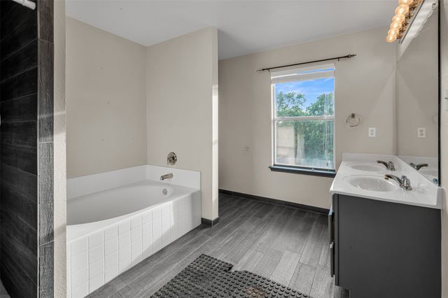 9017 Graywolf Ridge Trail, Fort Worth, TX 76244