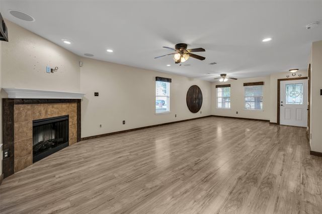 9017 Graywolf Ridge Trail, Fort Worth, TX 76244