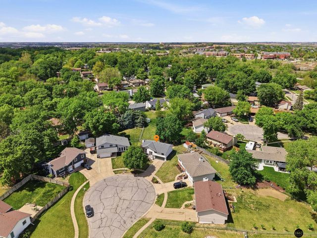 6130 W Beal Circle, Lincoln, NE 68521