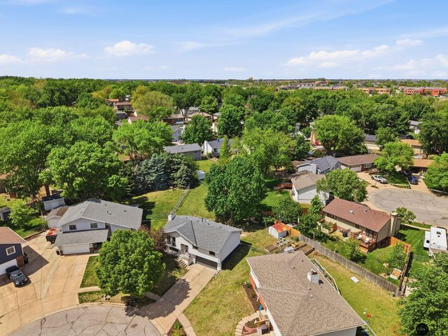 6130 W Beal Circle, Lincoln, NE 68521