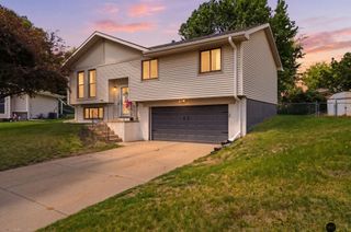 6130 W Beal Circle, Lincoln, NE 68521