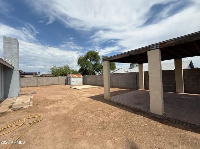 10921 W Sells Drive, Phoenix, AZ 85037
