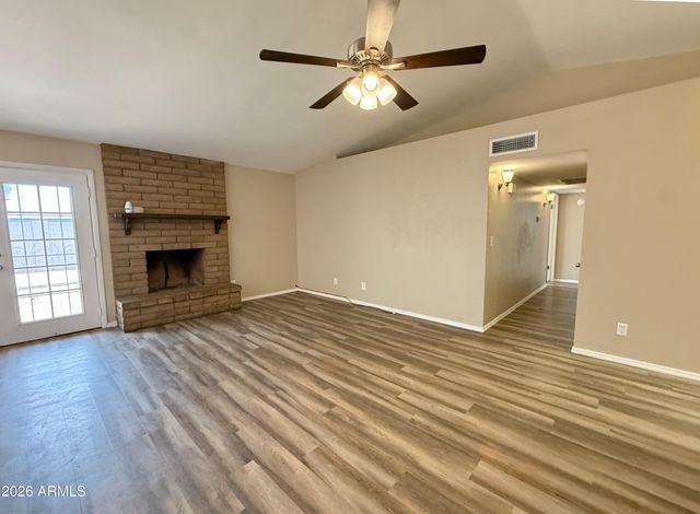 10921 W Sells Drive, Phoenix, AZ 85037