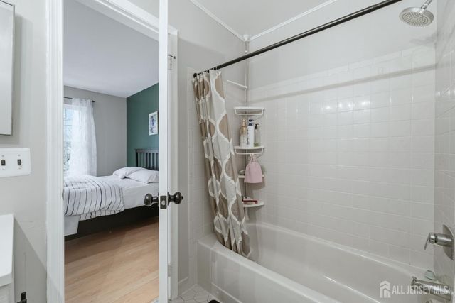 334 mcdowell Drive, East Brunswick, NJ 08816