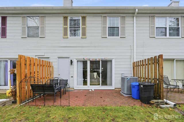 334 mcdowell Drive, East Brunswick, NJ 08816