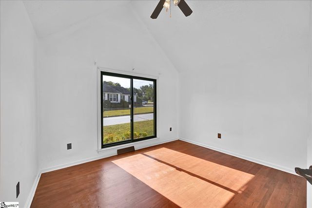 6 W Fairgate Court, Simpsonville, SC 29680