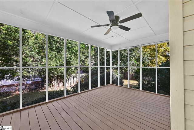 6 W Fairgate Court, Simpsonville, SC 29680