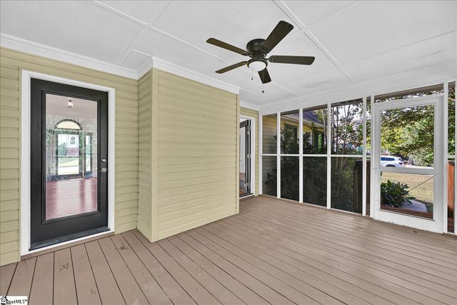 6 W Fairgate Court, Simpsonville, SC 29680