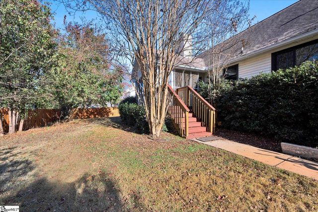 6 W Fairgate Court, Simpsonville, SC 29680