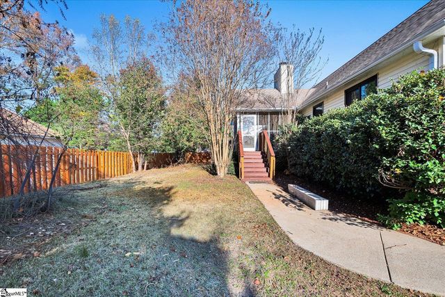 6 W Fairgate Court, Simpsonville, SC 29680