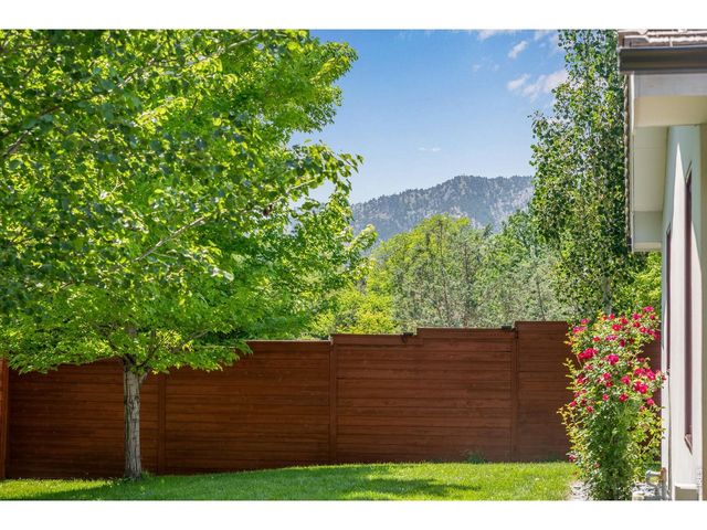 2610 Lloyd Cir, Boulder, CO 80304