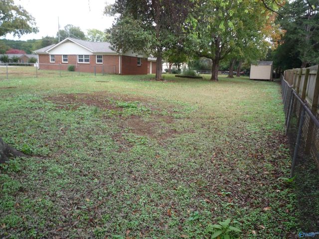 2206 Shannonhouse Road, Huntsville, AL 35803