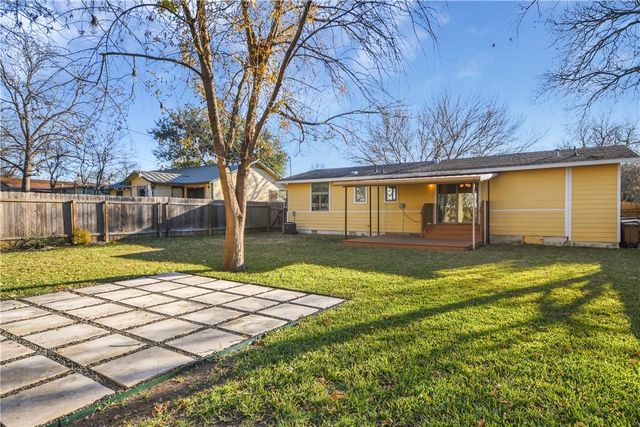 108 E Skyview RD, Austin, TX 78752