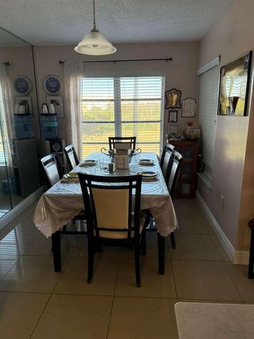 4164 Inverrary Drive 302, Lauderhill, FL 33319
