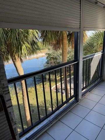 4164 Inverrary Drive 302, Lauderhill, FL 33319