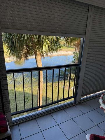 4164 Inverrary Drive 302, Lauderhill, FL 33319