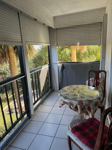 4164 Inverrary Drive 302, Lauderhill, FL 33319