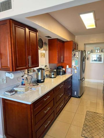 4164 Inverrary Drive 302, Lauderhill, FL 33319