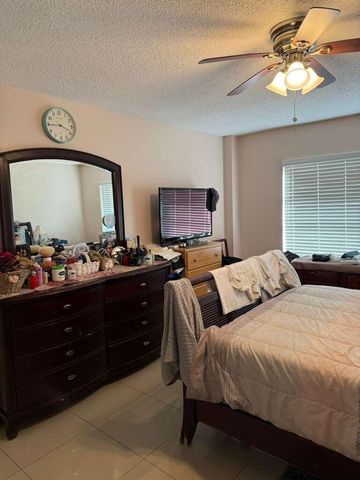 4164 Inverrary Drive 302, Lauderhill, FL 33319