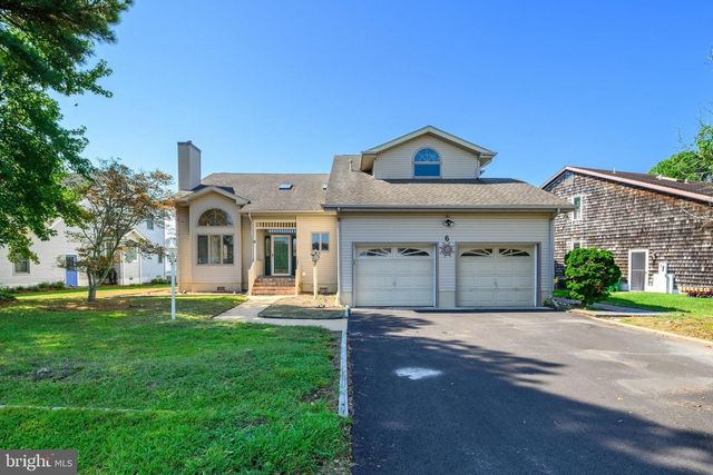 6 EBB TIDE, Berlin, MD 21811