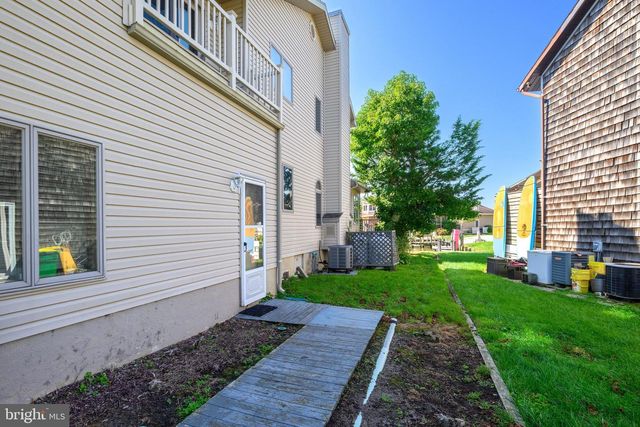 6 EBB TIDE, Berlin, MD 21811