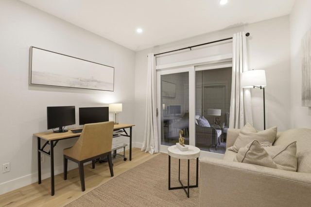 1155 Merrill Street 101, Menlo Park, CA 94025