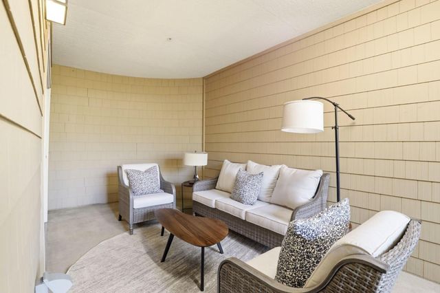1155 Merrill Street 101, Menlo Park, CA 94025