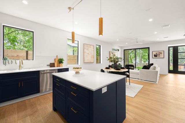 5511 Joe Sayers Ave A, Austin, TX 78756