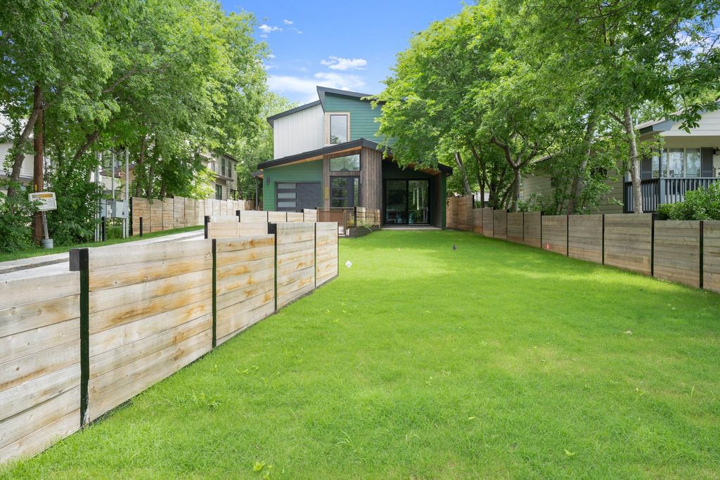 5511 Joe Sayers Ave A, Austin, TX 78756