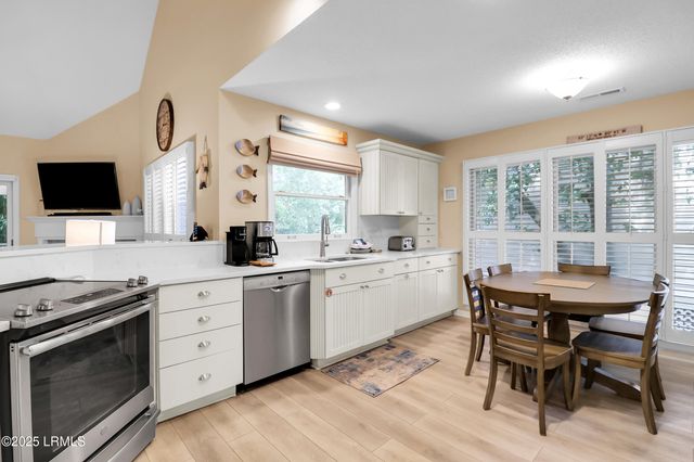 78 Shell Ring Road, Hilton Head Island, SC 29928