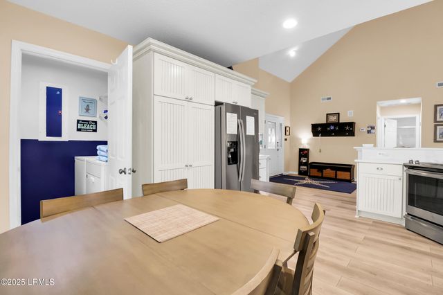 78 Shell Ring Road, Hilton Head Island, SC 29928