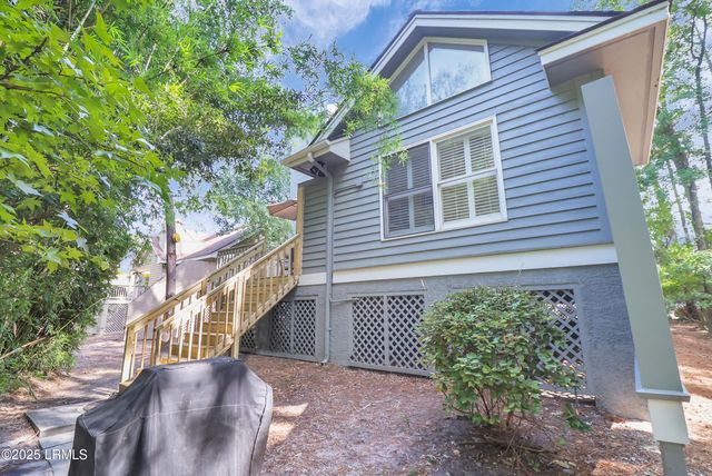 78 Shell Ring Road, Hilton Head Island, SC 29928