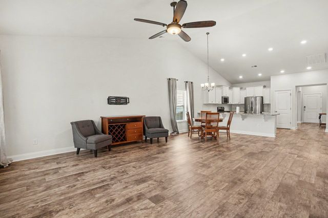 625 Cherry Blossom Dr., Murrells Inlet, SC 29576