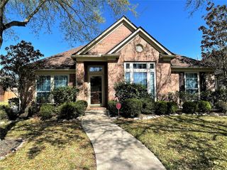 1854 Silent Shore Court, League City, TX 77573