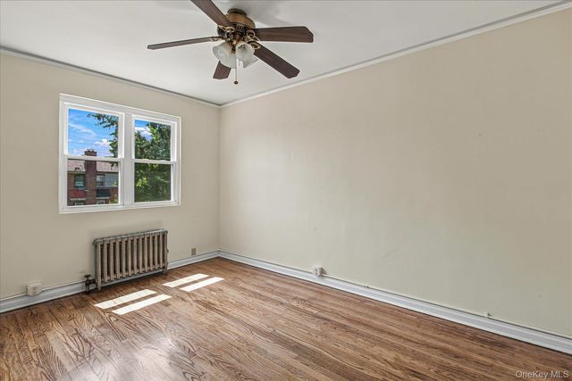 2046 26th Street, Astoria, NY 11105