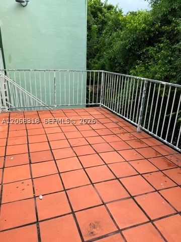8215 Abbott Ave 3A, Miami Beach, FL 33141