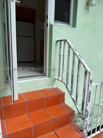 8215 Abbott Ave 3A, Miami Beach, FL 33141