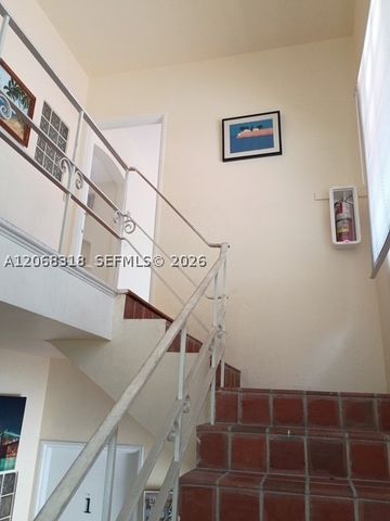 8215 Abbott Ave 3A, Miami Beach, FL 33141