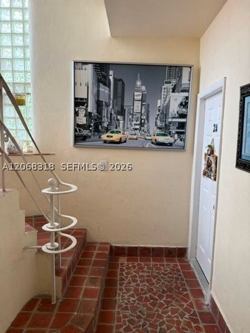 8215 Abbott Ave 3A, Miami Beach, FL 33141
