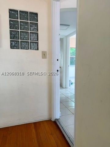 8215 Abbott Ave 3A, Miami Beach, FL 33141
