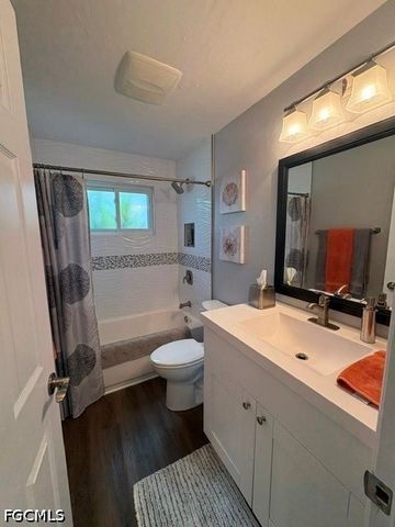 4431 N Pacific CIR, North Fort Myers, FL 33903