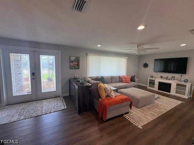 4431 N Pacific CIR, North Fort Myers, FL 33903