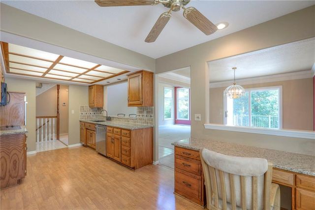 8711 Crysler Avenue, Kansas City, MO 64138